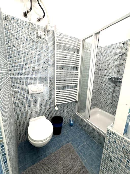 בודפשט F2 Ultra Central Danube Loft מראה חיצוני תמונה